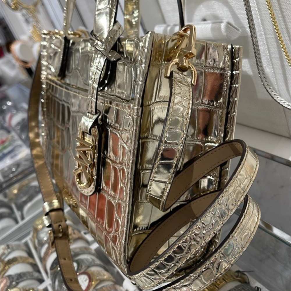 Michael Kors Gigi Small Metallic Crocodile Embossed Leather Messenger, Pale Gold - Picture 4 of 12